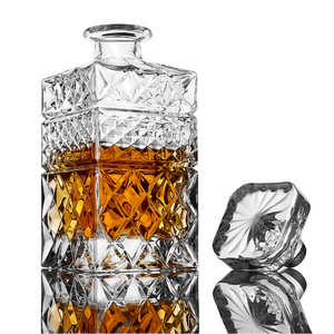 Sophisticated Whiskey Lover's Gift Set - Crystal Decanter & Stones